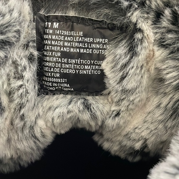 Khombu Erin Winter Boots - Picture 6 of 7